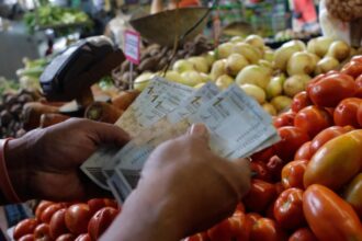 Venezolanos necesitan más de 160 salarios mínimo para comprar la canasta alimentaria