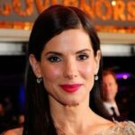 FOTO: Sandra Bullock reapareció tras la muerte de su esposo y su nuevo aspecto físico preocupó a sus fanáticos