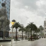 De la sequía a un diluvio, ese es el panorama de radical cambio que le espera afrontar a Florida en cuestión de días.  