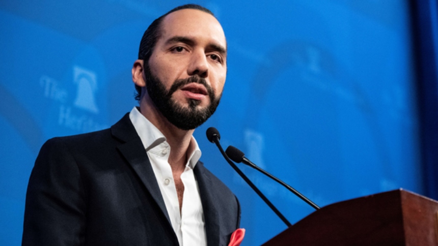 El presidente de El Salvador, Nayib Bukele, catalogó este lunes, 29 de julio, como un “fraude” que Nicolás Maduro resultara ganador de las elecciones presidenciales del domingo.  