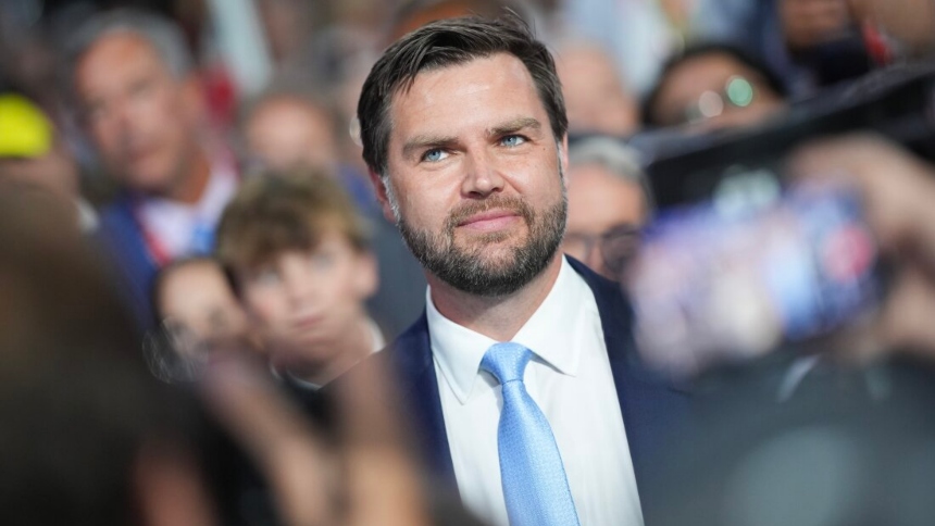 El candidato republicano a la Vicepresidencia de EEUU, J.D. Vance, defendió el rumor infundado del expresidente de Estados Unidos y candidato a volver a la Casa Blanca, Donald Trump, contra los migrantes haitianos en Ohio.  