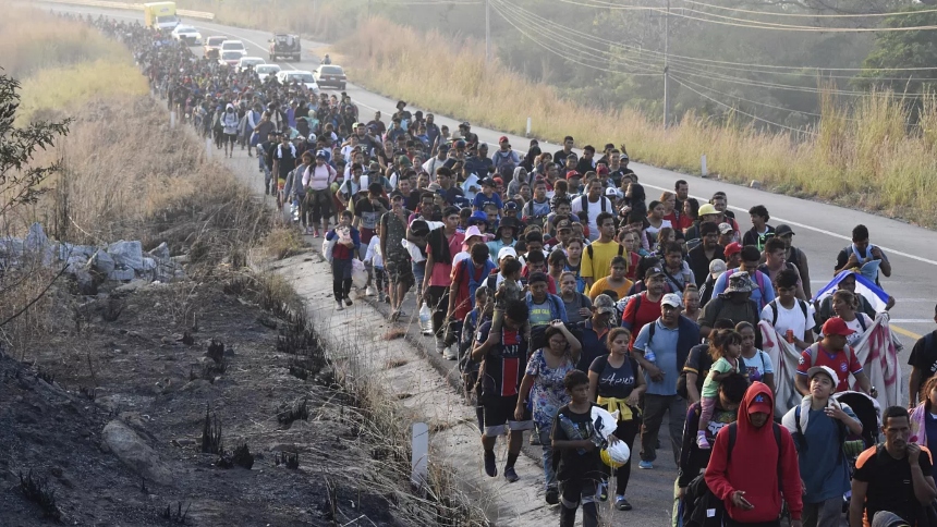 Una nueva caravana de migrantes partió desde Chiapas (México) con destino a Estados Unidos, a solo una semana de la toma de posesión de Donald Trump como presidente de EEUU.  