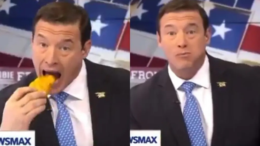 El periodista estadounidense Carl Higbie, conductor del programa de noticias NewsMax, se hizo viral por un video en el que se burla de las deportaciones de migrantes en EEUU mientras come tacos en vivo.  