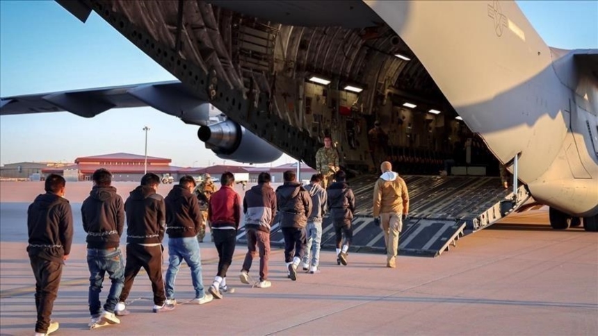 Ruanda, país en África Oriental, ya recibió a los siete primeros migrantes deportados desde Estados Unidos como parte de un acuerdo firmado entre ambos países.  