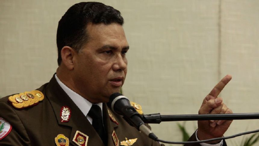 Ministro de Defensa se reunió con comandantes de la GNB