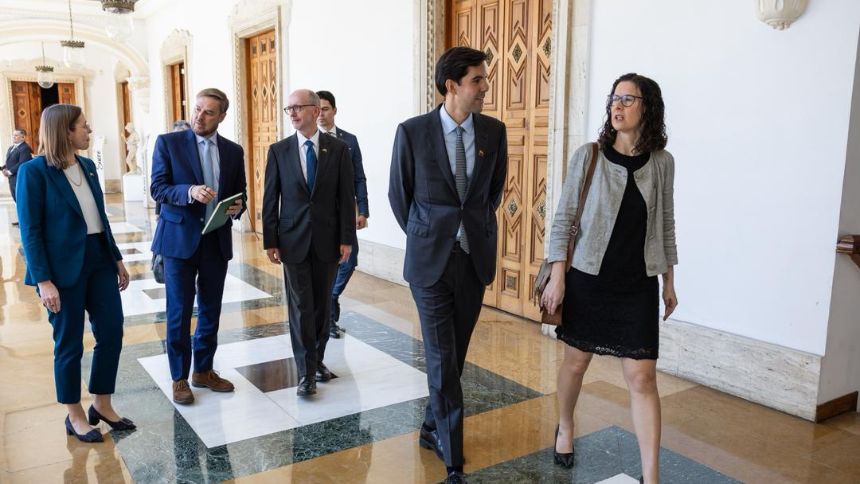 Reino Unido y Venezuela exploran el fortalecimiento de la relación bilateral y comercial