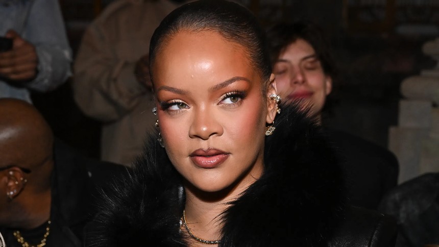 "¡Nos están disparando!": Rihanna habló de la angustia tras tiroteo a su casa